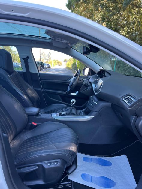 PEUGEOT 308 1.6 155ch FELINE 