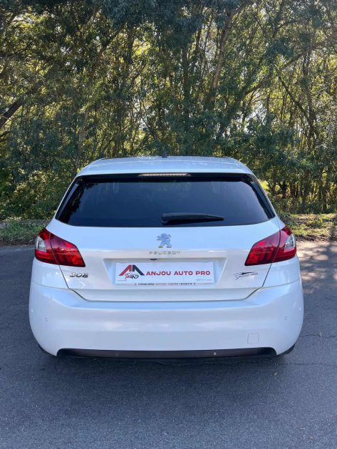 PEUGEOT 308 1.6 155ch FELINE 