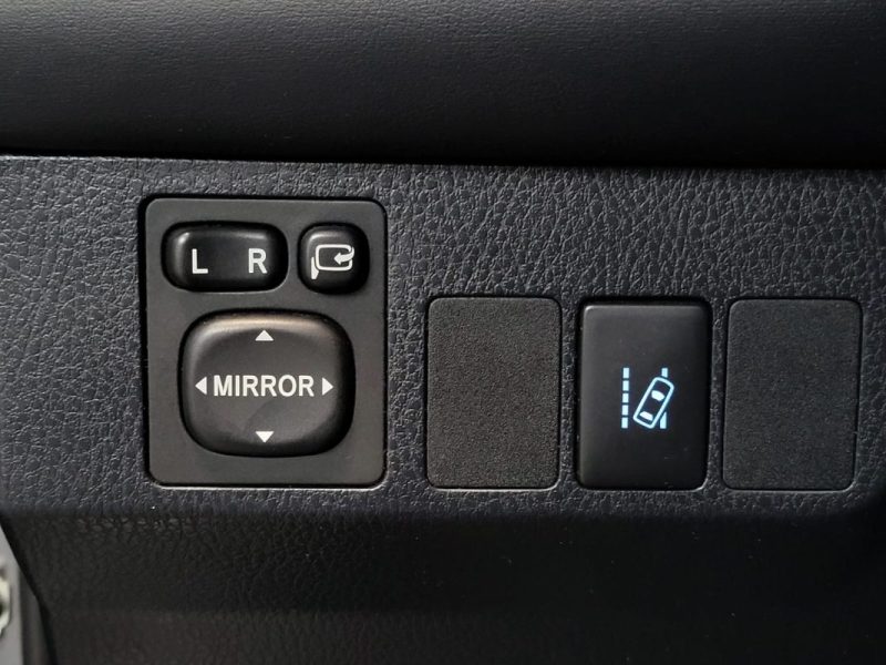 TOYOTA RAV4 2.5 VVTI HYBRID DYNAMIC EDITION BUSINESS RC18 197 ch