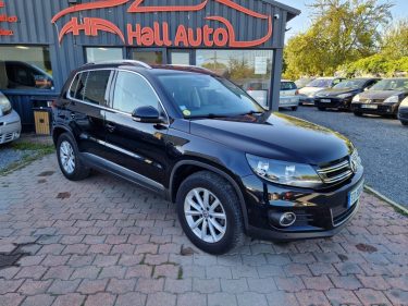 VOLKSWAGEN TIGUAN 2016