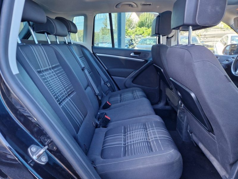 VOLKSWAGEN TIGUAN 2016