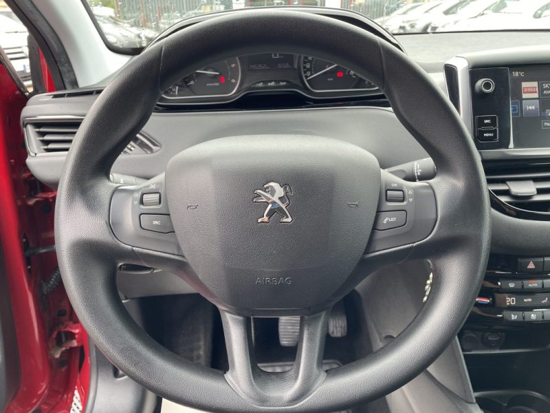 PEUGEOT 208 2016
