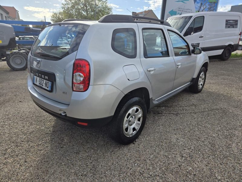 DACIA DUSTER 2012