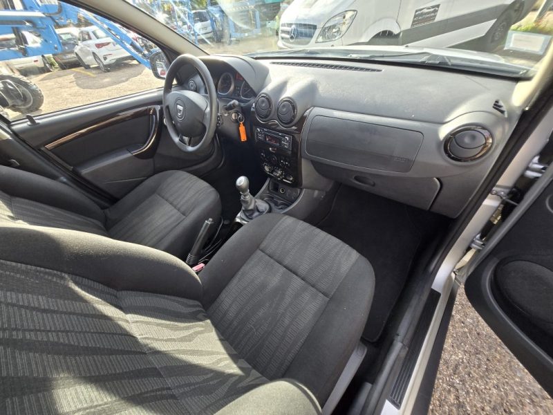 DACIA DUSTER 2012