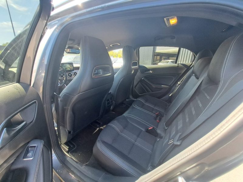 MERCEDES CLASSE GLA 220d 177 Cv Sensation 4Matic BVA 