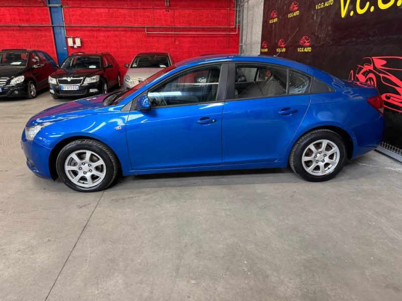 CHEVROLET CRUZE 2.0 VCDI 125 LS 