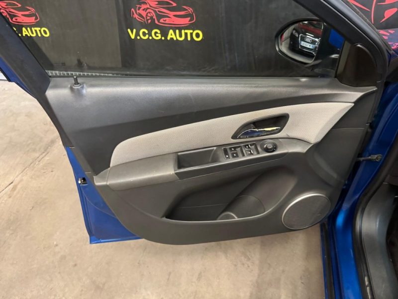 CHEVROLET CRUZE 2.0 VCDI 125 LS 