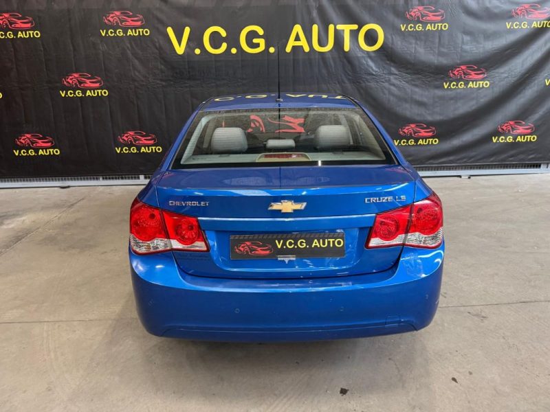 CHEVROLET CRUZE 2.0 VCDI 125 LS 
