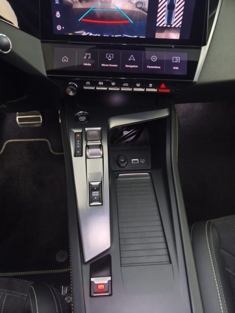 PEUGEOT PEUGEOT 308 GT 1.2 130 Cv EAT 8 - FINITION GT - BOITE AUTOMATIQUE 8 RAPPORTS - GPS - CUIR - VOLANT CHAUFFANT  2022