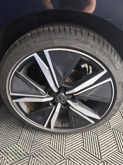 PEUGEOT PEUGEOT 308 GT 1.2 130 Cv EAT 8 - FINITION GT - BOITE AUTOMATIQUE 8 RAPPORTS - GPS - CUIR - VOLANT CHAUFFANT  2022