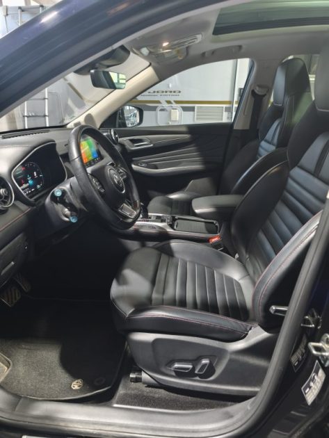 M.G. MG EHS PLUG-IN HYBRID 1.5 258 Cv - FINITION LUXURY - HYBRIDE RECHARGEABLE - ENTRETIEN COMPLET - GPS - CUIR - SIEGES CHAUFFANT - REGULATEUR DE VITESSE ADAPTATIF - CARPLAY  2021