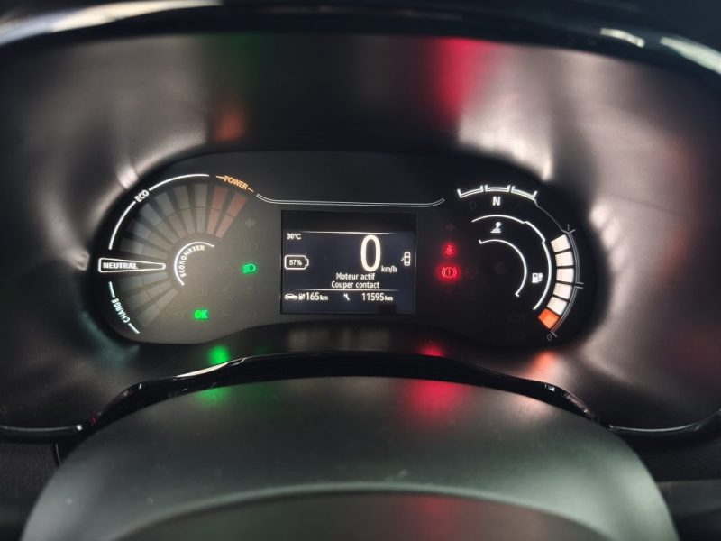 DACIA SPRING - 100% ELECTRIQUE - PREMIERE MAIN - ENTRETIEN COMPLET - GPS - CARPLAY - RADAR ARRIERE  