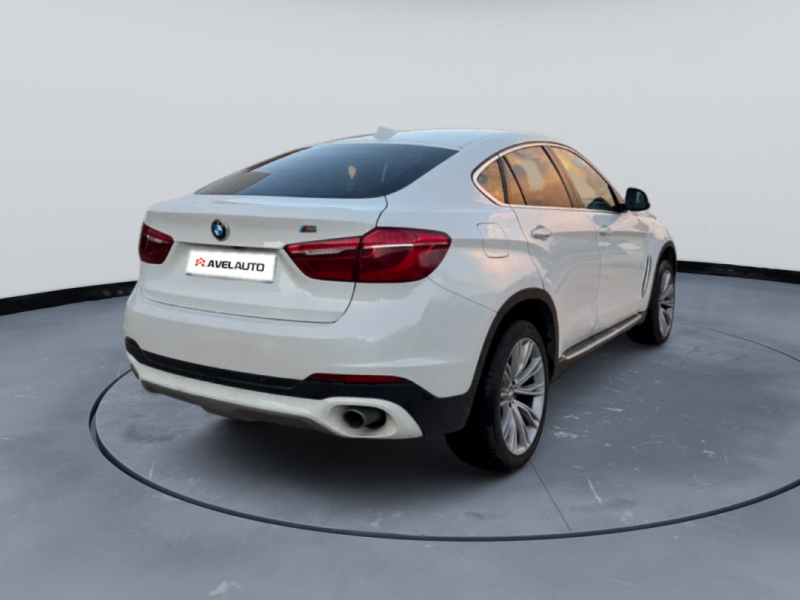 B.M.W. X6 2015