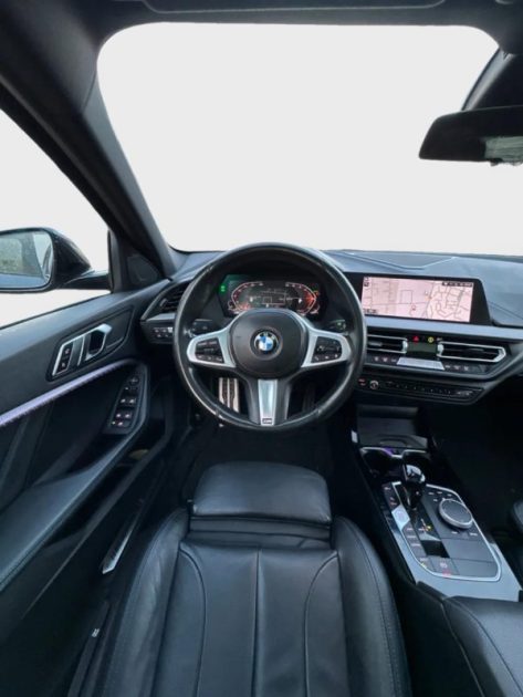 B.M.W. SERIE 118 i 2022