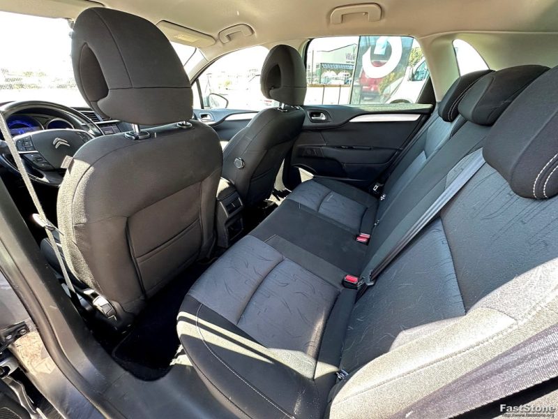 CITROEN C4 1.6 HDi 110CV COLLECTION 1ER MAIN - GARANTIE 12 MOIS POSSIBLE 60