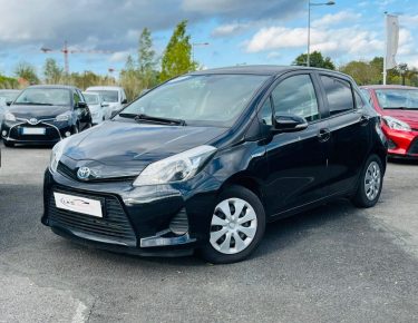 TOYOTA YARIS III 1.5 HYBRID BUSINESS 100H