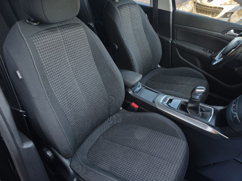 PEUGEOT 308 2017