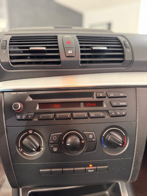 BMW 120d e87 2.0 177CV Lounge / Pack M Intérieur / Moteur à Chaîne / Révisée / CT OK