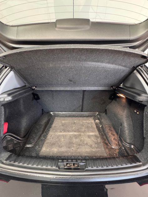 BMW 120d e87 2.0 177CV Lounge / Pack M Intérieur / Moteur à Chaîne / Révisée / CT OK