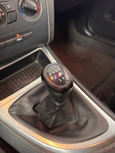 BMW 120d e87 2.0 177CV Lounge / Pack M Intérieur / Moteur à Chaîne / Révisée / CT OK