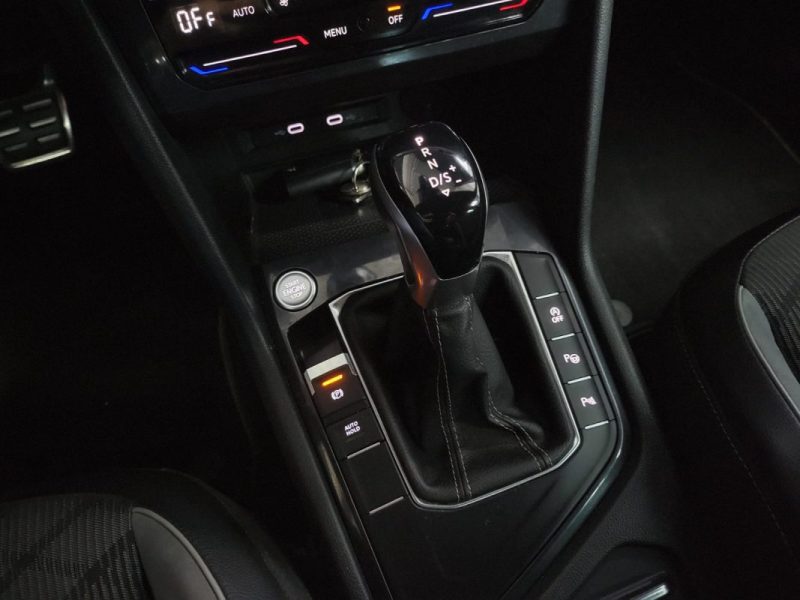 VOLKSWAGEN TIGUAN 2.0 TDI 150 cv R-LINE DSG7