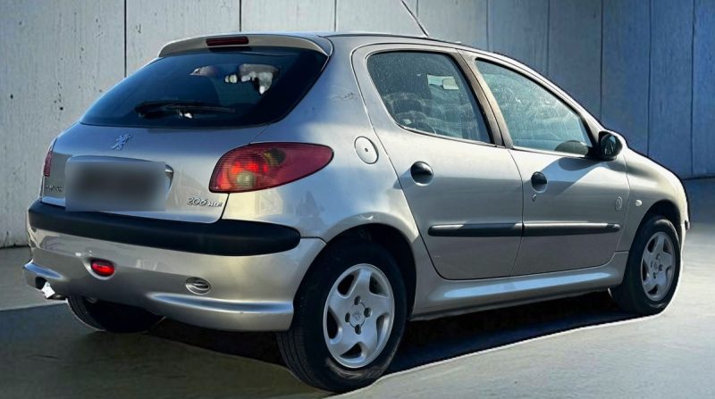 Peugeot 206 1.4 HDI 70CV X-DESIGN 5PORTES 1ER MAIN GARANTIE 6MOIS