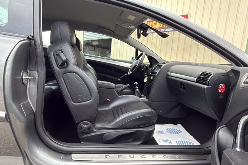 PEUGEOT 407 coupé  2.0 HDI 136 Sport Pack BVM6