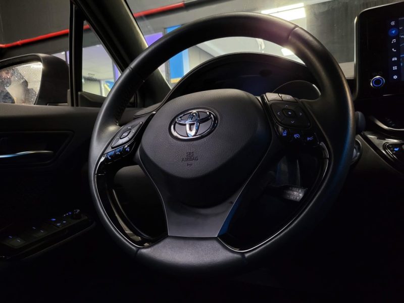 TOYOTA C-HR 2.0 184ch Design ULTIMATE / SIEGES CHAUFFANT + CAMERA DE RECUL + ANGLES MORT 