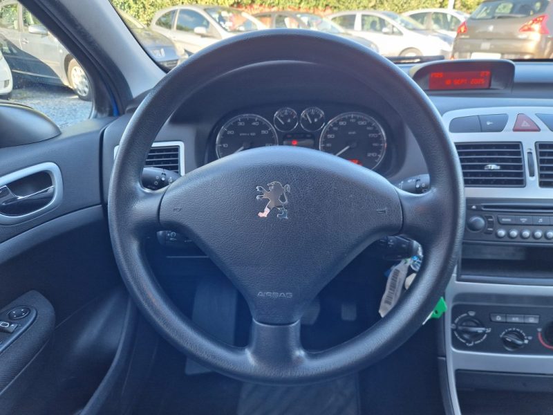 PEUGEOT 307 1.6L i 110cv CONFORT PACK *CLIM / Révisée&Garantie