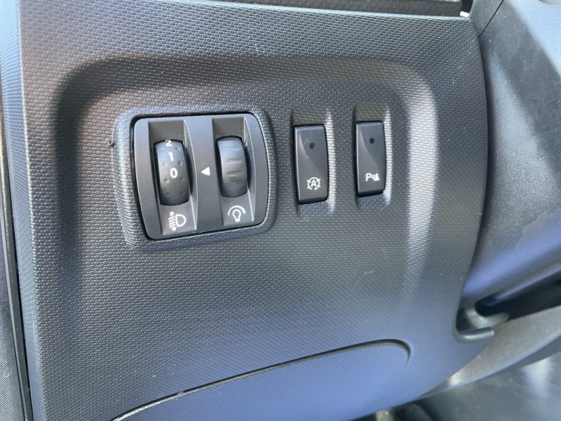 RENAULT CAPTUR 0.9 TCE 90 ENERGY INTENS E6 ECO2 - GARANTIE - 12 MOIS