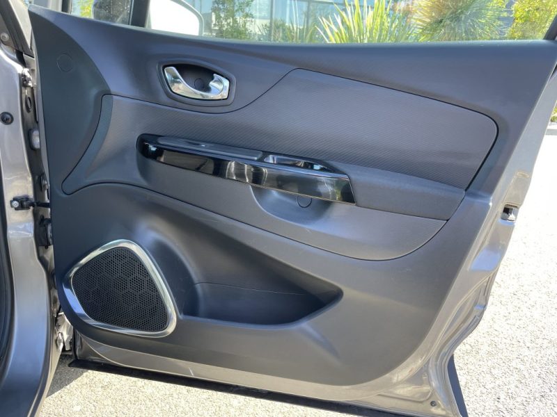 RENAULT CAPTUR 0.9 TCE 90 ENERGY INTENS E6 ECO2 - GARANTIE - 12 MOIS