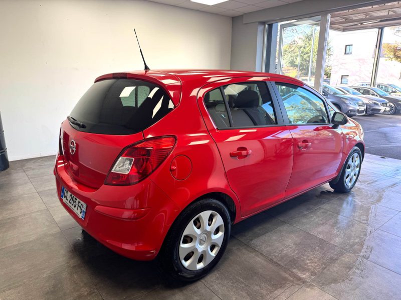 OPEL CORSA 2012