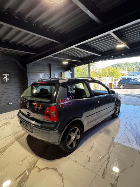 VOLKSWAGEN POLO 2005 très propre