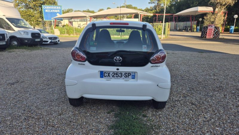 TOYOTA AYGO 1.0 VVT-i 68ch Style 5p