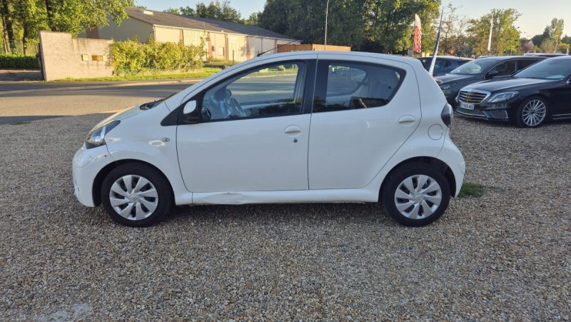 TOYOTA AYGO 1.0 VVT-i 68ch Style 5p