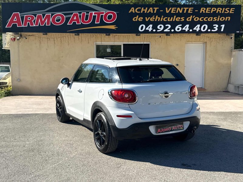 MINI COUNTRYMAN 1.6 D 112 ch Pack Red Hot Chili