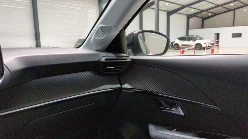 Peugeot 208 Hybrid 100 e-dcs6 style