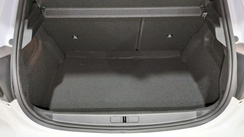 Peugeot 208 Hybrid 100 e-dcs6 style