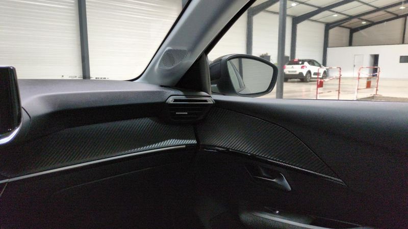 Peugeot 208 Hybrid 100 e-dcs6 style