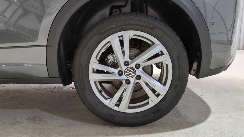 Volkswagen T-Roc 1.5 tsi evo2 150 start/stop dsg7 r-line edition + hayon mains libres + sieges chauffants