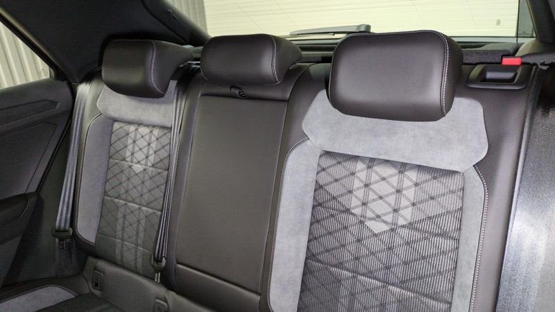 Volkswagen T-Roc 1.5 tsi evo2 150 start/stop dsg7 r-line edition + hayon mains libres + sieges chauffants