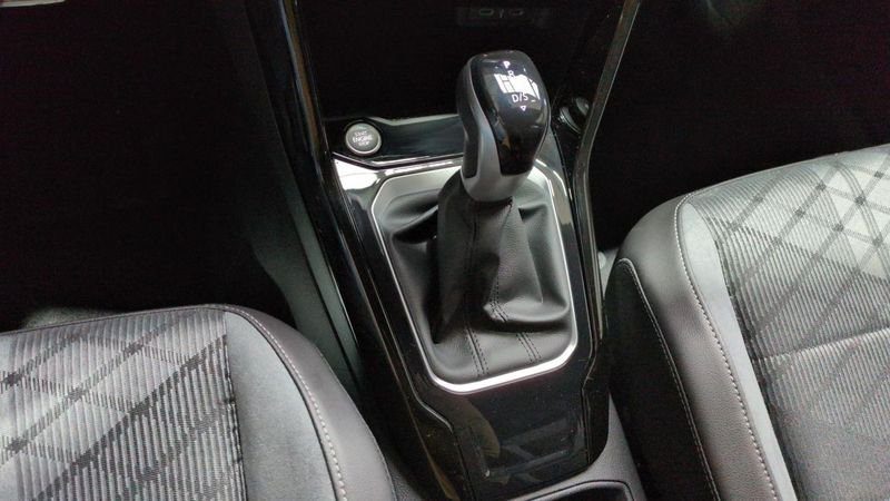 Volkswagen T-Roc 1.5 tsi evo2 150 start/stop dsg7 r-line edition + matrix led + sieges chauffants