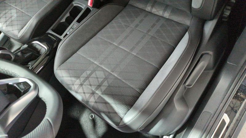 Volkswagen T-Roc 1.5 tsi evo2 150 start/stop dsg7 r-line edition + matrix led + sieges chauffants