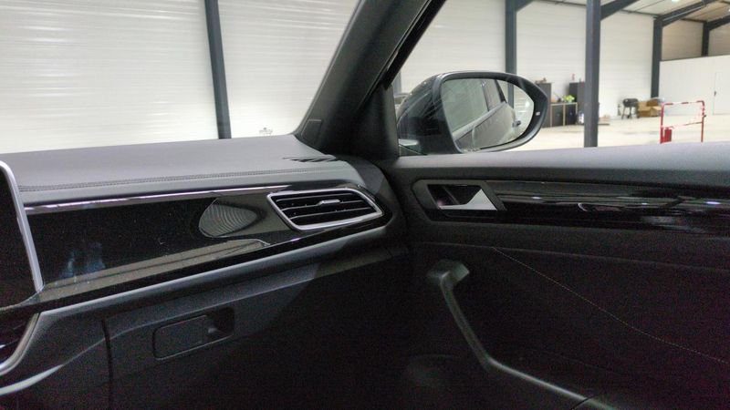 Volkswagen T-Roc 1.5 tsi evo2 150 start/stop dsg7 r-line edition + matrix led + sieges chauffants