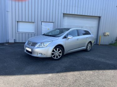 TOYOTA AVENSIS 2009