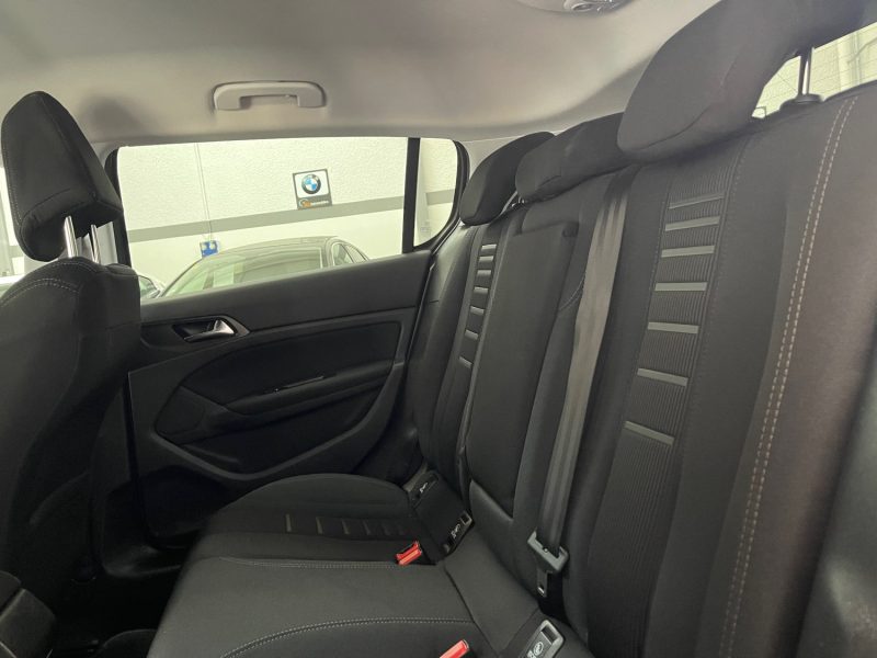 PEUGEOT 308 SEULEMENT 42800 KMS 1.6 e-HDi FAP 115ch ALLURE 1ERE MAIN GARANTIE 12 MOIS