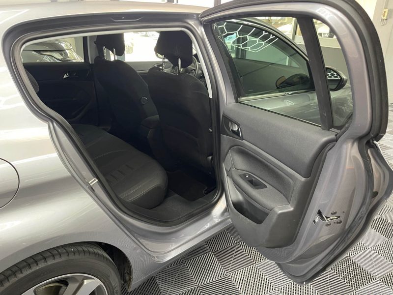 PEUGEOT 308 SEULEMENT 42800 KMS 1.6 e-HDi FAP 115ch ALLURE 1ERE MAIN GARANTIE 12 MOIS
