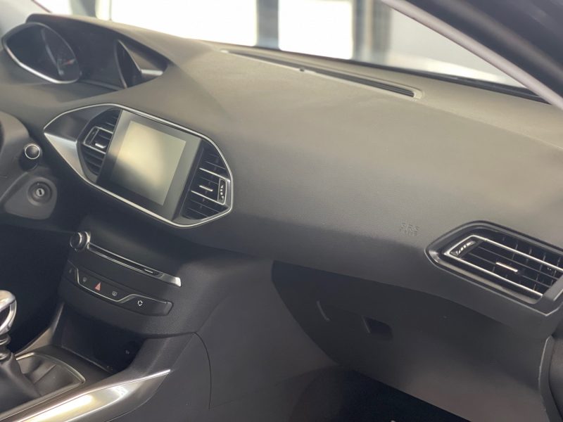 PEUGEOT 308 SEULEMENT 42800 KMS 1.6 e-HDi FAP 115ch ALLURE 1ERE MAIN GARANTIE 12 MOIS
