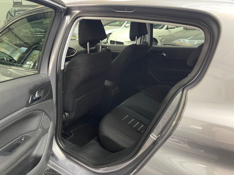 PEUGEOT 308 SEULEMENT 42800 KMS 1.6 e-HDi FAP 115ch ALLURE 1ERE MAIN GARANTIE 12 MOIS