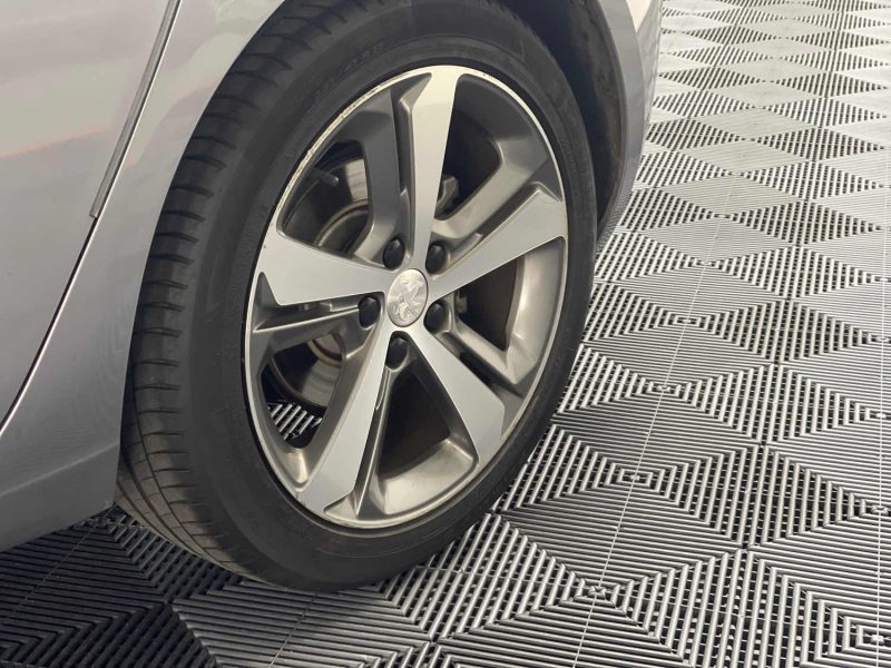 PEUGEOT 308 SEULEMENT 42800 KMS 1.6 e-HDi FAP 115ch ALLURE 1ERE MAIN GARANTIE 12 MOIS